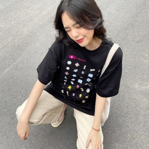 Mix quần jean và áo thun đen