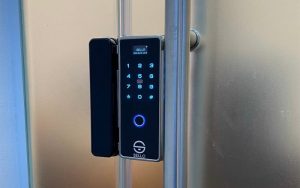 cách sử dụng khóa vân tay