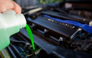 lưu ý khi sử dụng nước mát xe máy