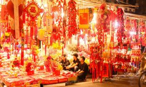 xu hướng nhập hàng trang trí tết